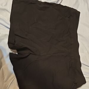 Time and Tru Black High-Rise Pull-On Shorts